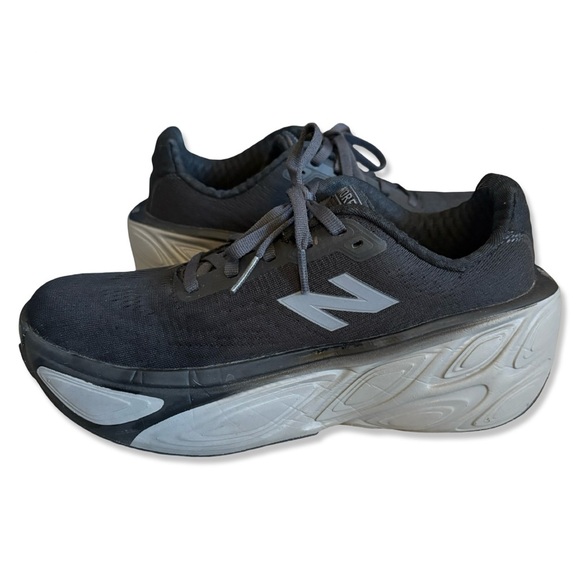 NEW BALANCE Women’s Fresh Foam X More v5 Running Shoes. Size 7.5 Wide. - Picture 8 of 11